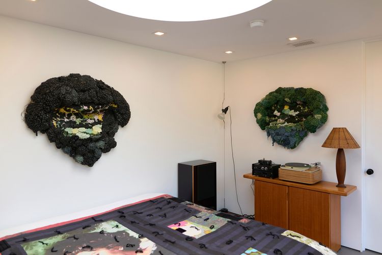 Installation view, Kwatiri Kubva Nekwatiri Kuenda (Where We Are Coming From and Where We Are Going), Simchowitz Gallery