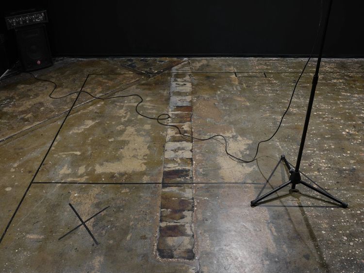 Installation view, beschweren/complain, AIR · 2025 (8)