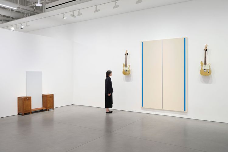 Installation view, Ripple: Furniture Sculpture and Painting after 1982, David Kordansky Gallery, Chelsea · 2026 (15)