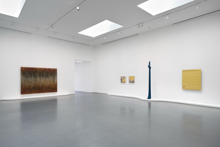 Installation view, Olga de Amaral, Lisson Gallery · 2025 (2)