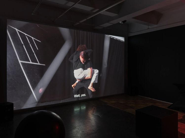 Installation view, beschweren/complain, AIR