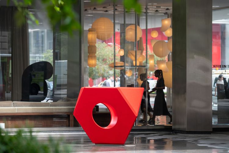 Installation view, Isamu Noguchi at Lever House, The Noguchi Museum · 2026 (3)