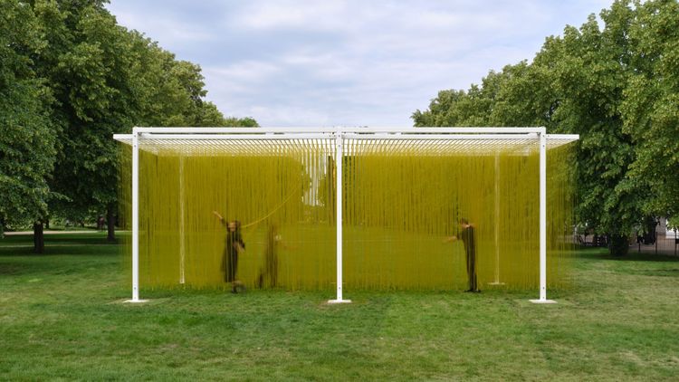 Installation view, Pénétrable BBL Jaune, Serpentine Galleries - Kensington Gardens