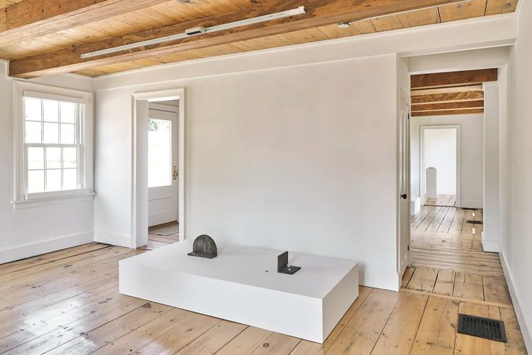 Installation view, Texture of time, Mendes Wood DM · 2026 (5)