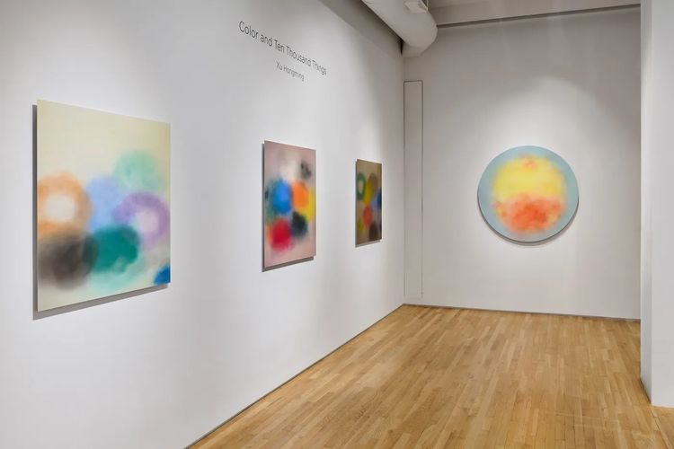 Installation view, Xu Hongming: Color and Ten Thousand Things, Qualia Contemporary Art · 2026 (2)