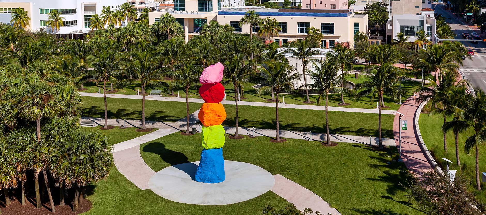 Ugo Rondinone: Miami Mountain
