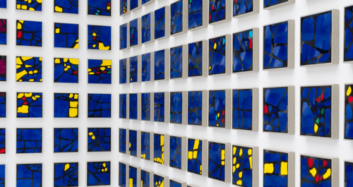 Installation view, Blau im Gedächtnis (Blue in Memoriam), Perrotin