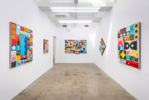 Installation view, In a Time of Darkness, This Is Wonderful News, de boer · 2025 (1)