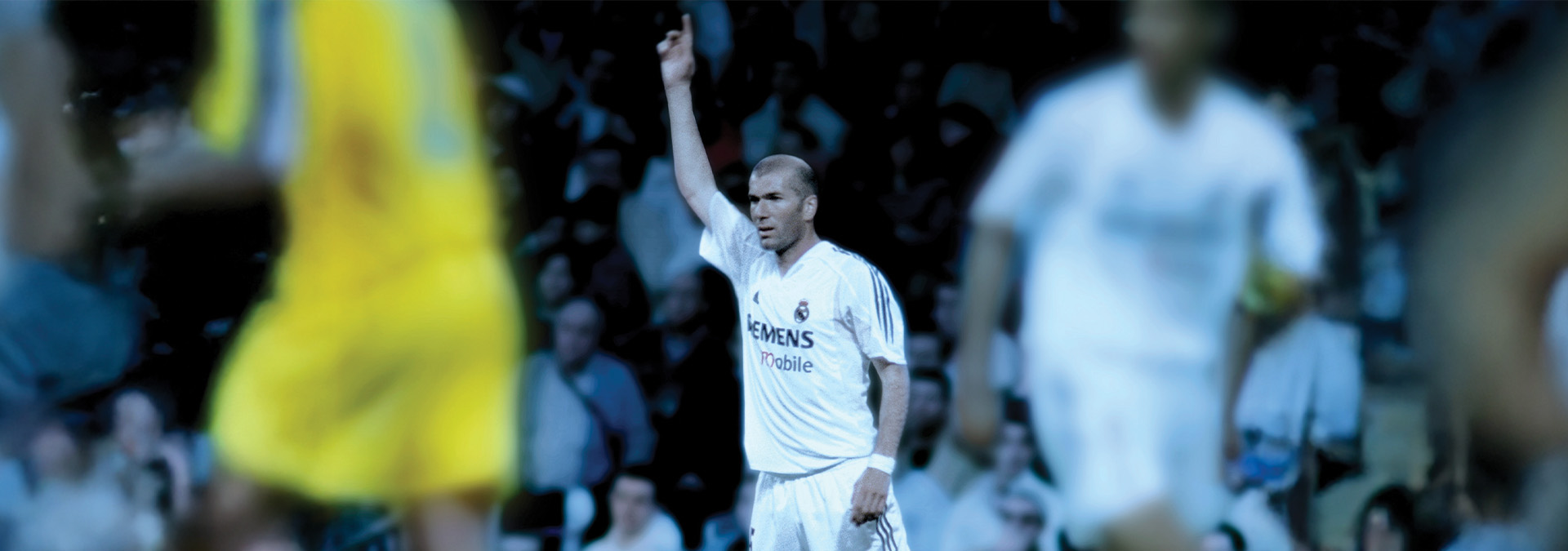 Douglas Gordon and Philippe Parreno: Zidane: A 21st Century Portrait